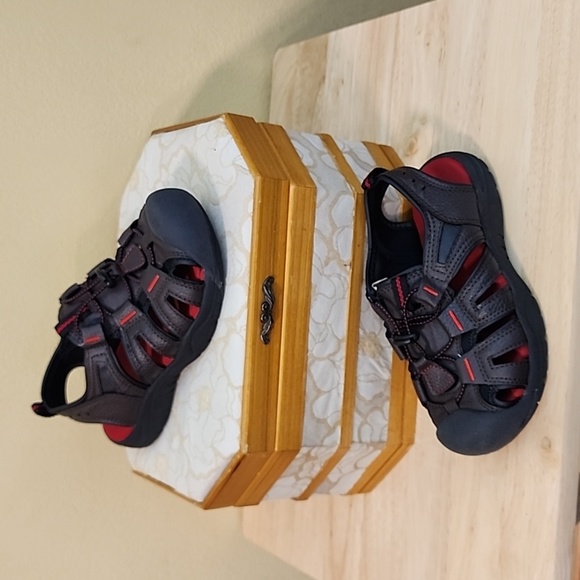 Sonoma Outdoor Summer Sandals - Picture 1 of 7